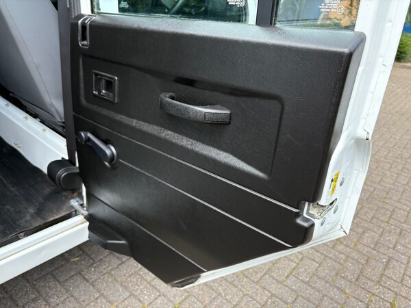 Used Land Rover Defender 2014 for sale - 75134233: Photo 15