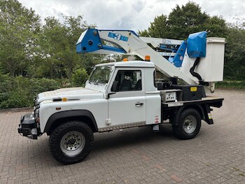 Used Land Rover Defender 2014 for sale - 78112367: Photo