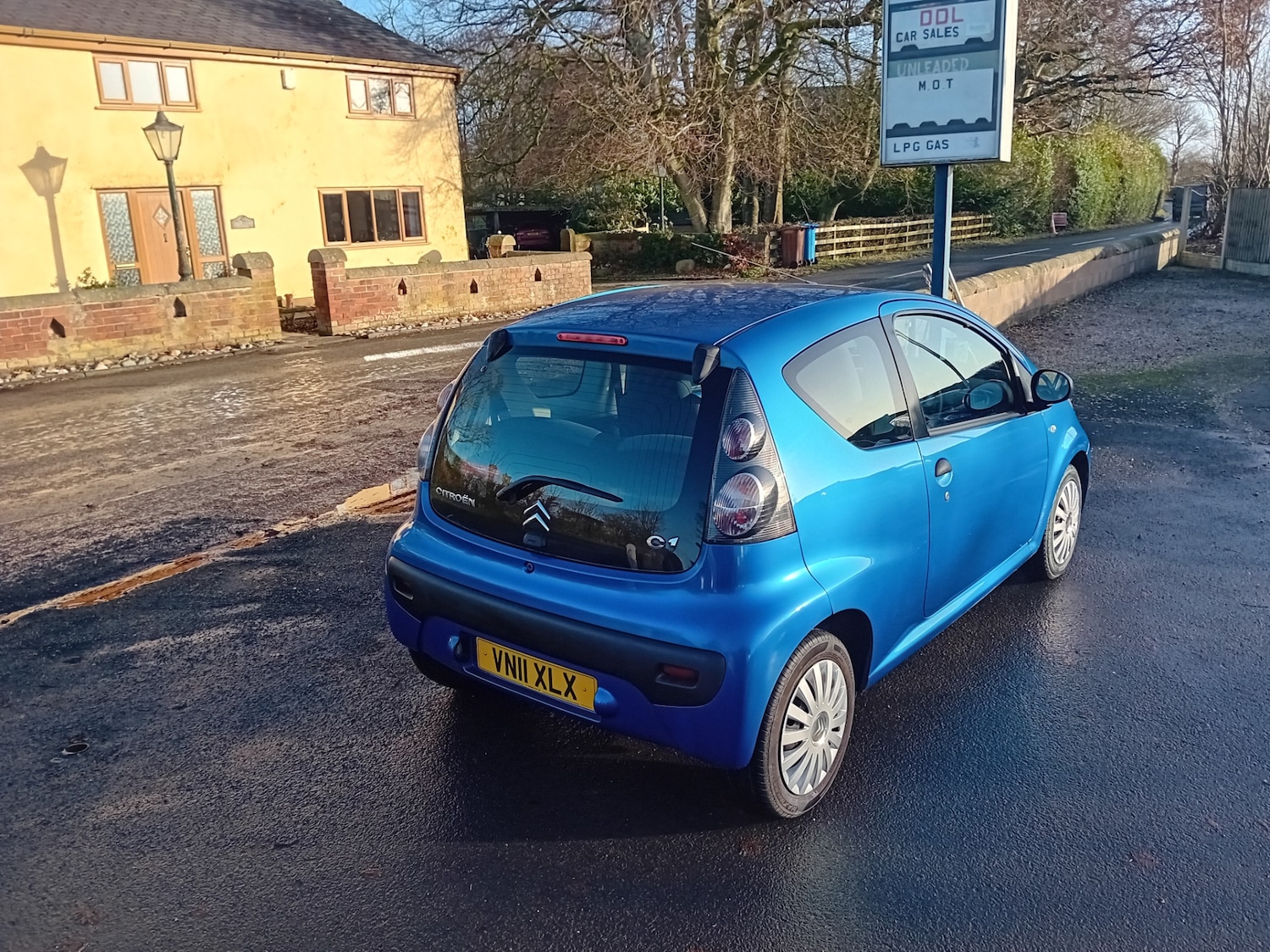 Used Citroen C1 2011 for sale - 76892186: Photo 4