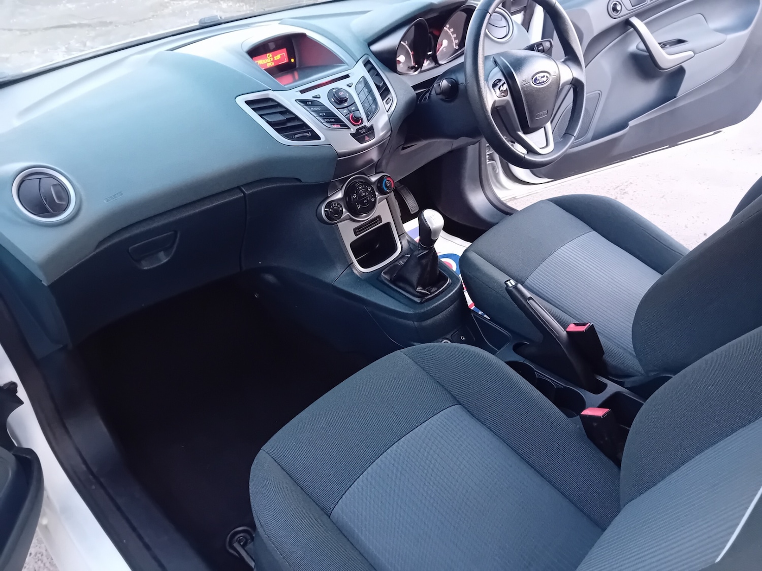 Used Ford Fiesta 2011 for sale - 77803475: Photo 12