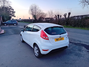 Used Ford Fiesta 2011 for sale - 77803475: Photo