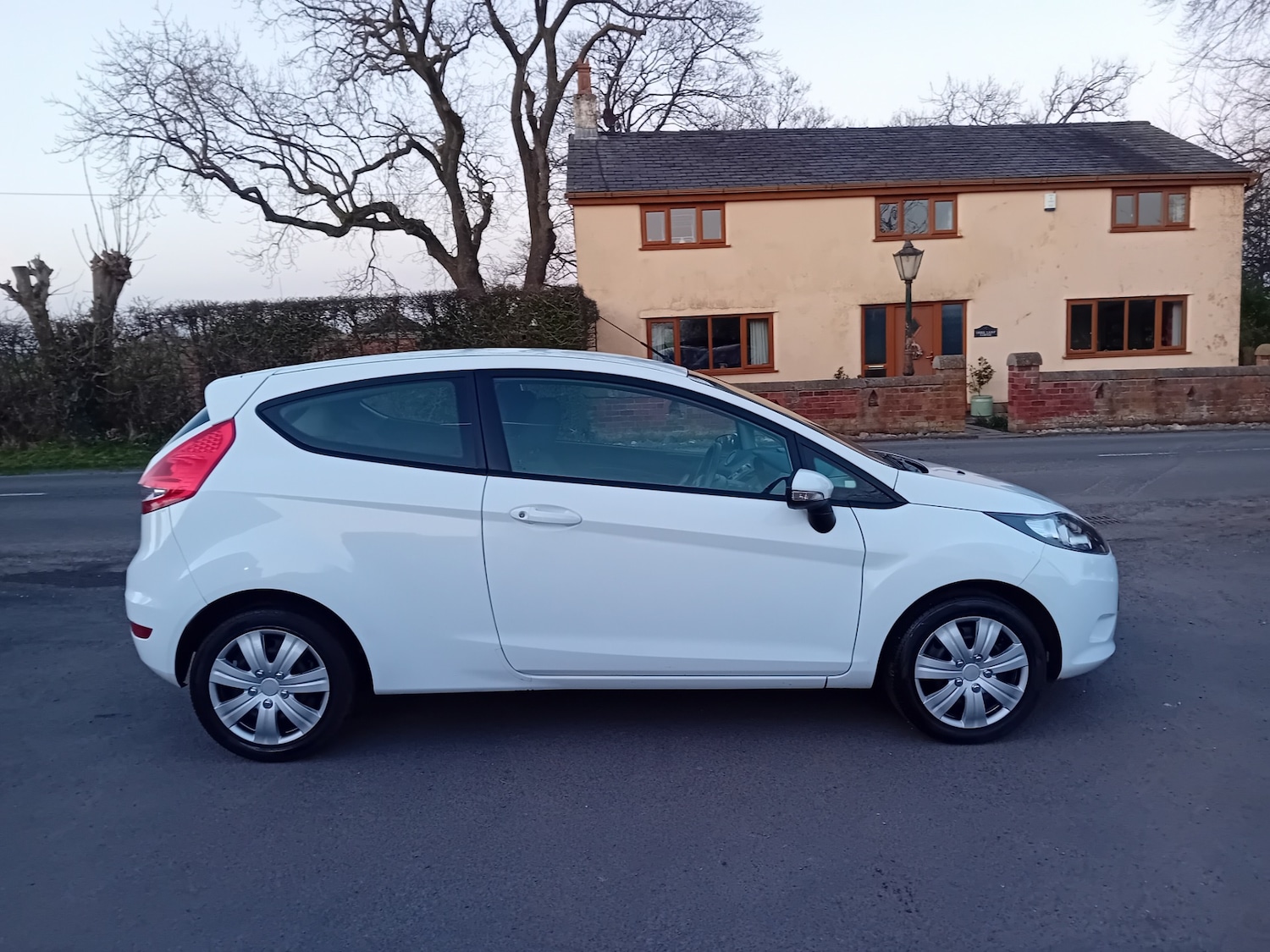 Used Ford Fiesta 2011 for sale - 77803475: Photo 9