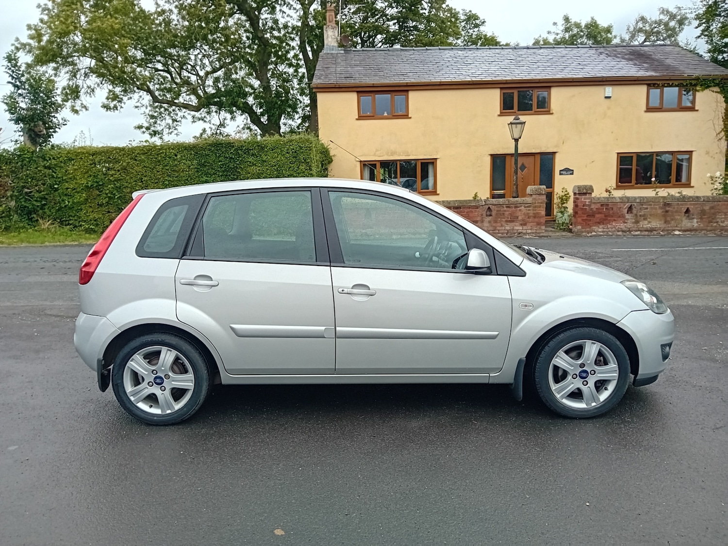 Used Ford Fiesta 2007 for sale - 75726464: Photo 5