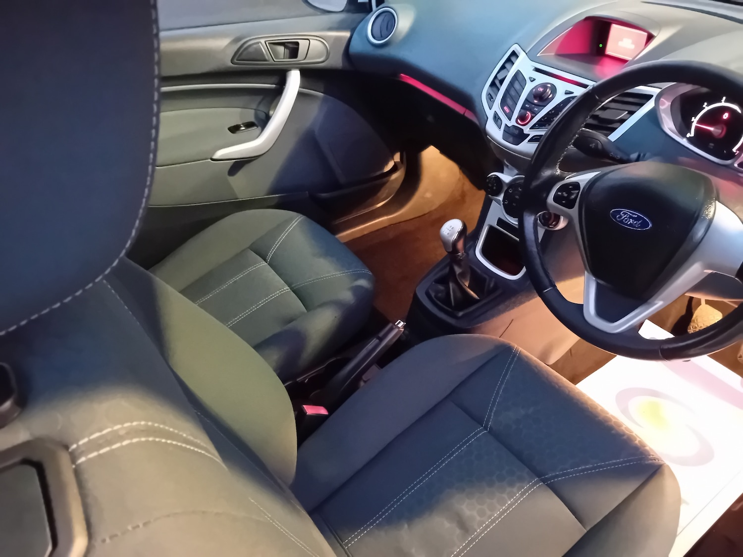 Used Ford Fiesta 2011 for sale - 76603720: Photo 12