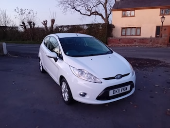 Used Ford Fiesta 2011 for sale - 76603720: Photo