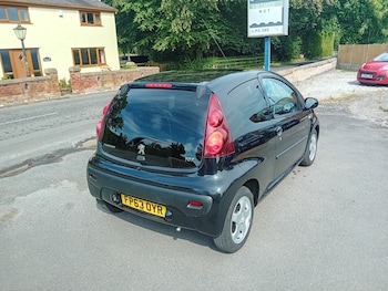 Used Peugeot 107 2013 for sale - 79125884: Photo