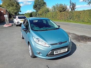 Used Ford Fiesta 2010 for sale - 76045608: Photo