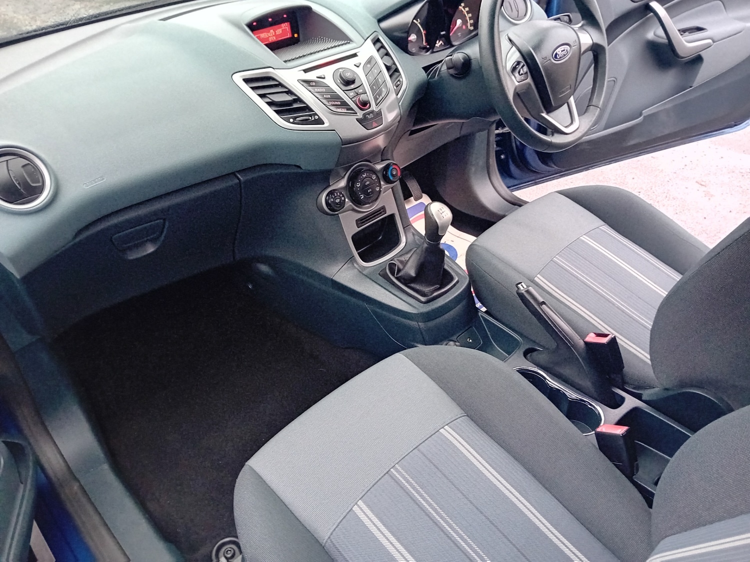 Used Ford Fiesta 2009 for sale - 76763329: Photo 12