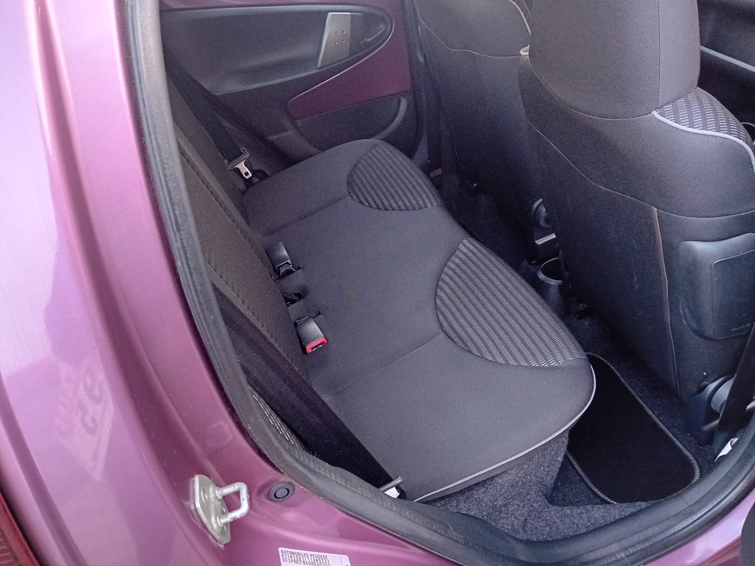 Used Peugeot 107 2013 for sale - 77033164: Photo 11