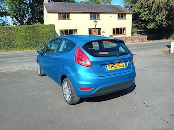 Used Ford Fiesta 2011 for sale - 79274618: Photo