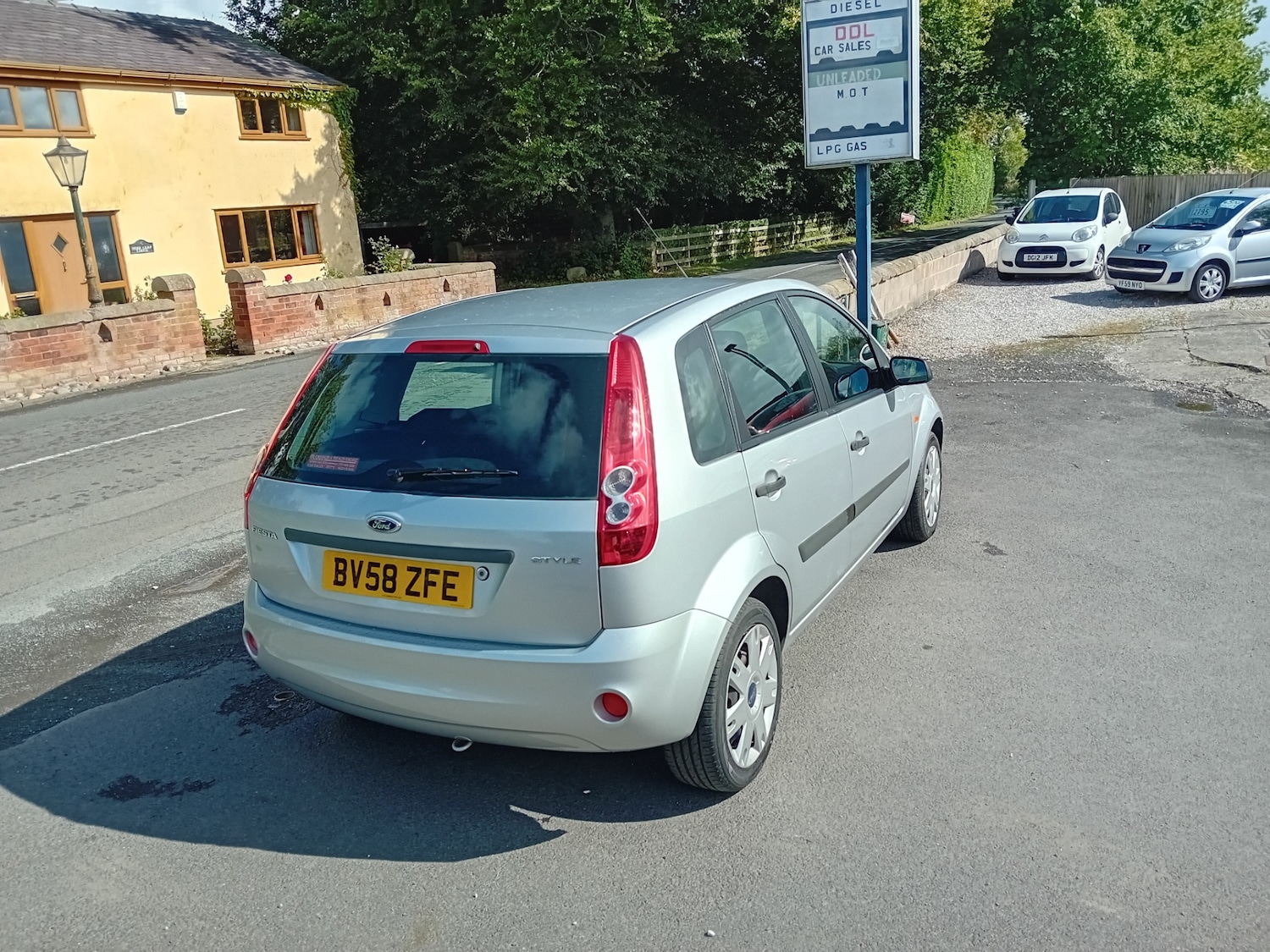 Vehicle 4