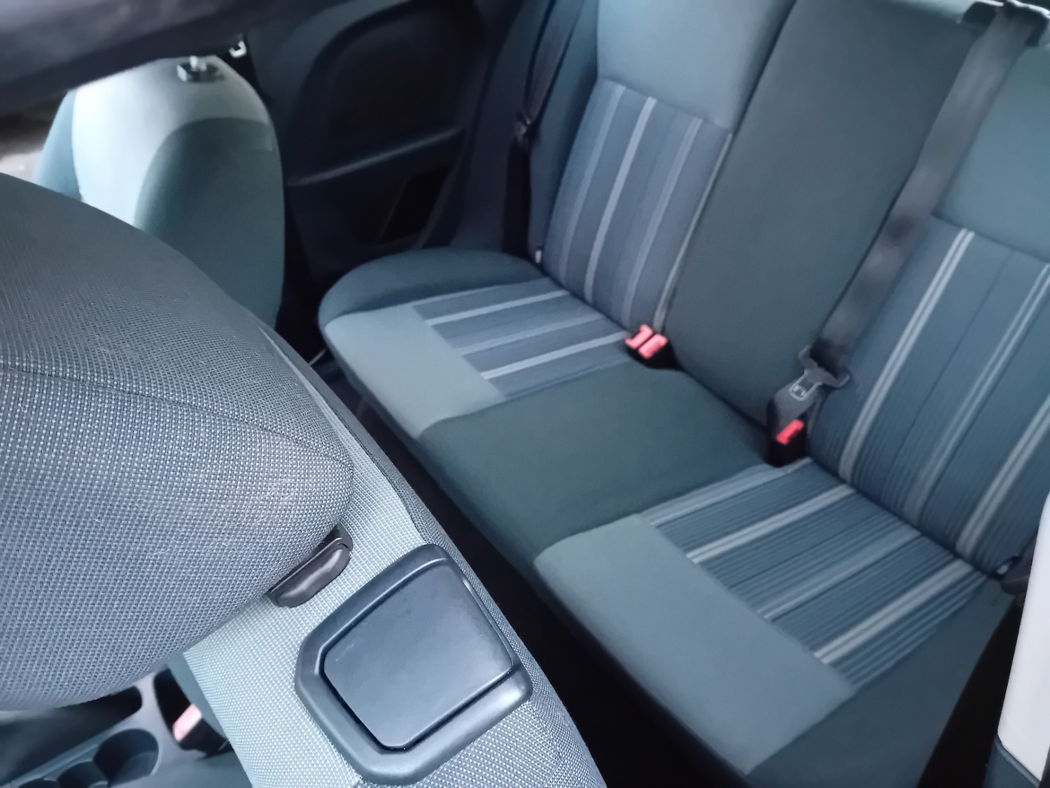 Used Ford Fiesta 2010 for sale - 77420475: Photo 13