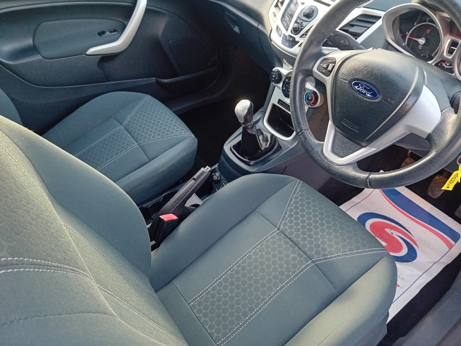 Used Ford Fiesta 2012 for sale - 76383294: Photo 10