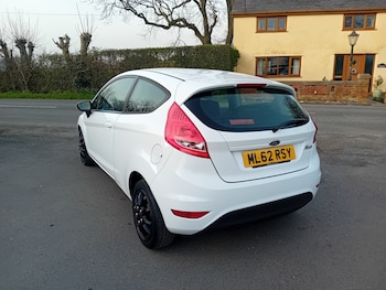 Used Ford Fiesta 2012 for sale - 77965978: Photo