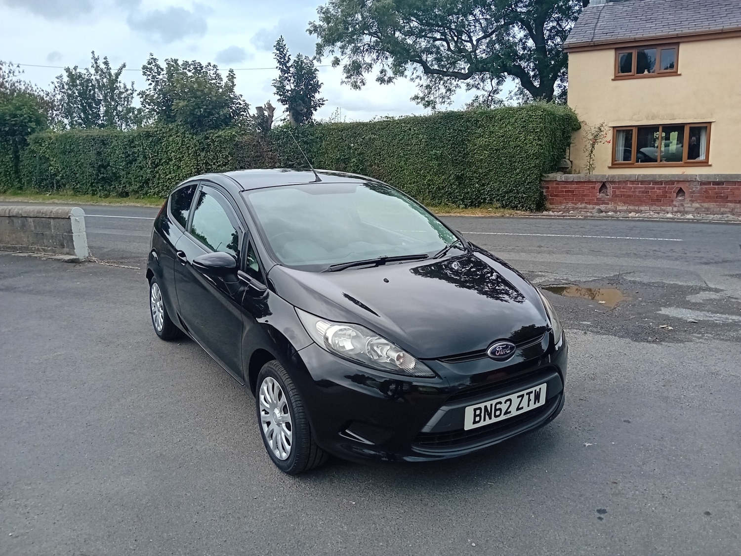Vehicle 1