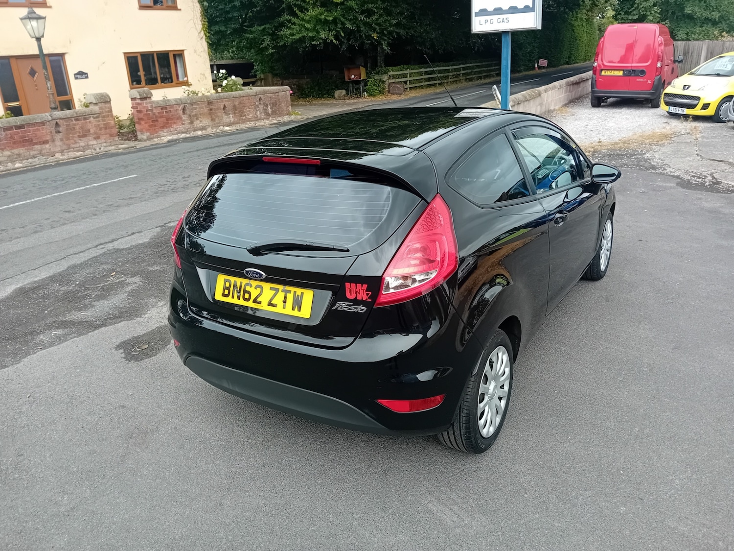 Vehicle 4