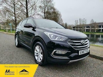 Used Hyundai Santa Fe 2017 for sale - 79054953: Photo