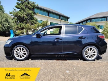Used Lexus CT 2012 for sale - 79054971: Photo