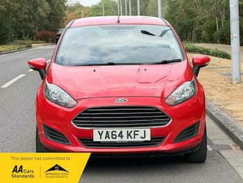 Used Ford Fiesta 2015 for sale - 79643799: Photo