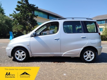 Used Toyota Yaris Verso 2005 for sale - 79054951: Photo