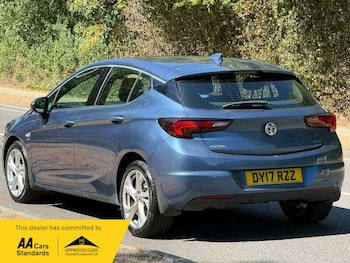 Used Vauxhall Astra 2017 for sale - 79462781: Photo