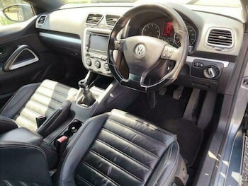 Used Volkswagen Scirocco 2008 for sale - 79054943: Photo