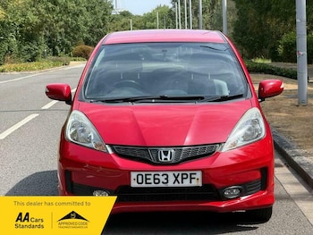 Used Honda Jazz 2014 for sale - 79314338: Photo