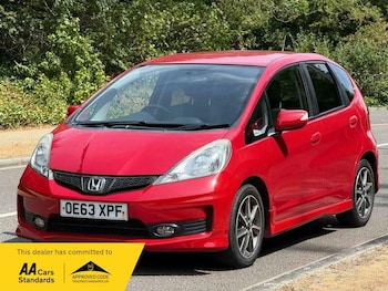 Used Honda Jazz 2014 for sale - 79314338: Photo