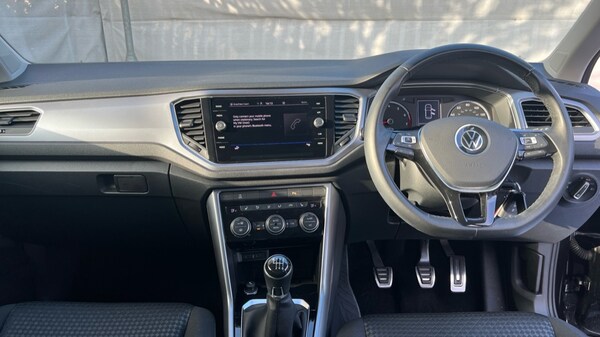 Used Volkswagen T-Roc 2021 for sale - 76124574: Photo 11