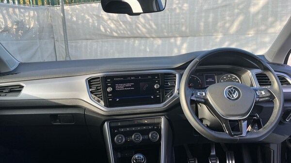 Used Volkswagen T-Roc 2021 for sale - 76124574: Photo 27