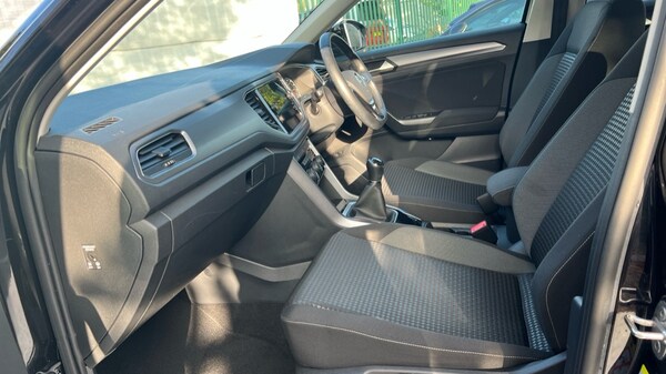 Used Volkswagen T-Roc 2021 for sale - 76124574: Photo 28