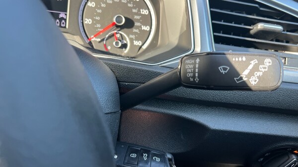 Used Volkswagen T-Roc 2021 for sale - 76124574: Photo 32