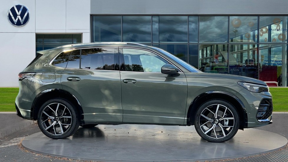 Used Volkswagen Tiguan 2025 for sale - 76773371: Photo 4