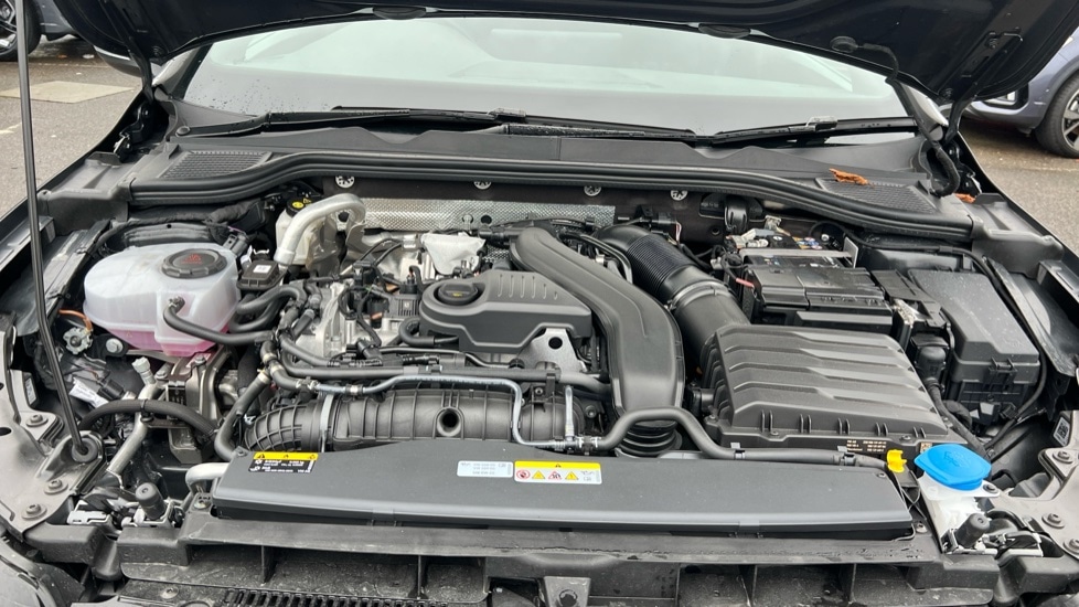 Used Volkswagen Golf 2025 for sale - 76927832: Photo 16