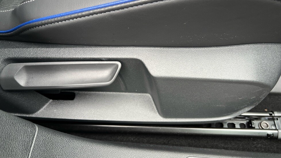 Used Volkswagen Golf 2025 for sale - 76927832: Photo 39