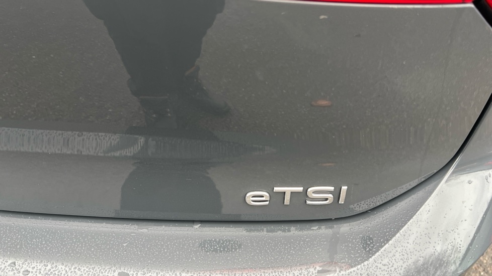 Used Volkswagen Golf 2025 for sale - 76927832: Photo 48