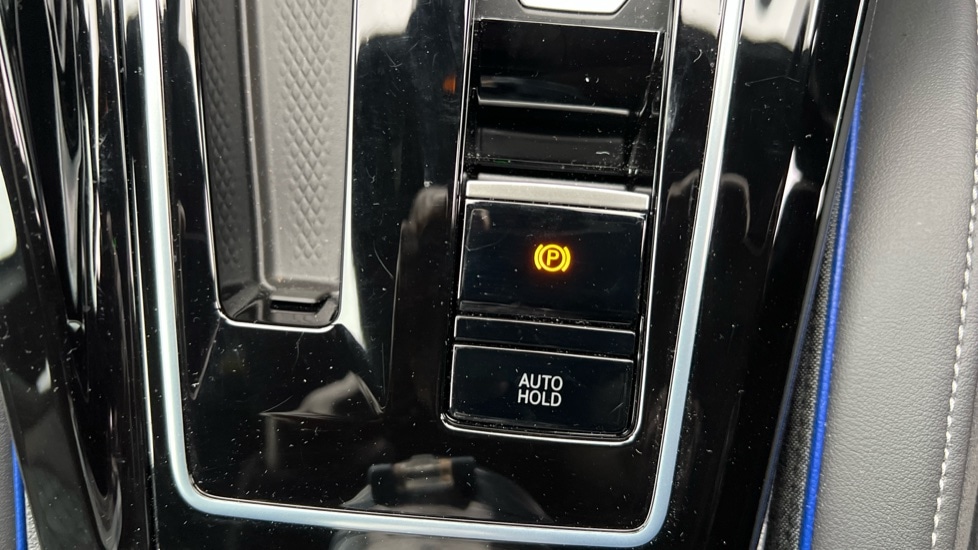 Used Volkswagen Golf 2025 for sale - 76927832: Photo 51