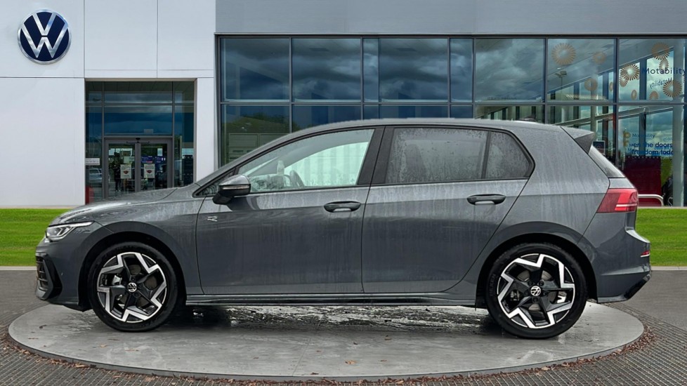 Used Volkswagen Golf 2025 for sale - 76927832: Photo 8