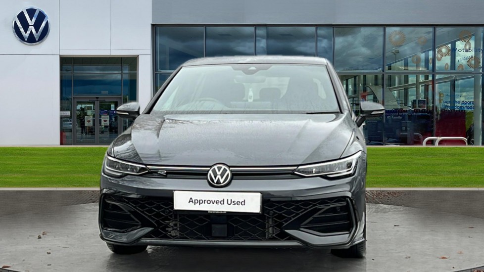 Used Volkswagen Golf 2025 for sale - 76927832: Photo 9