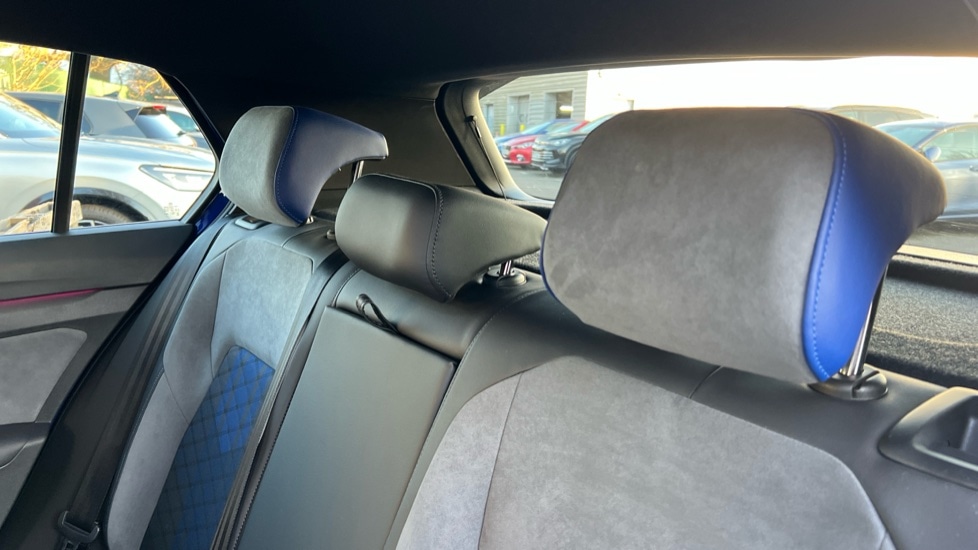 Used Volkswagen Golf 2025 for sale - 77075633: Photo 14