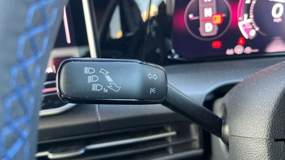 Used Volkswagen Golf 2025 for sale - 77075633: Photo 33