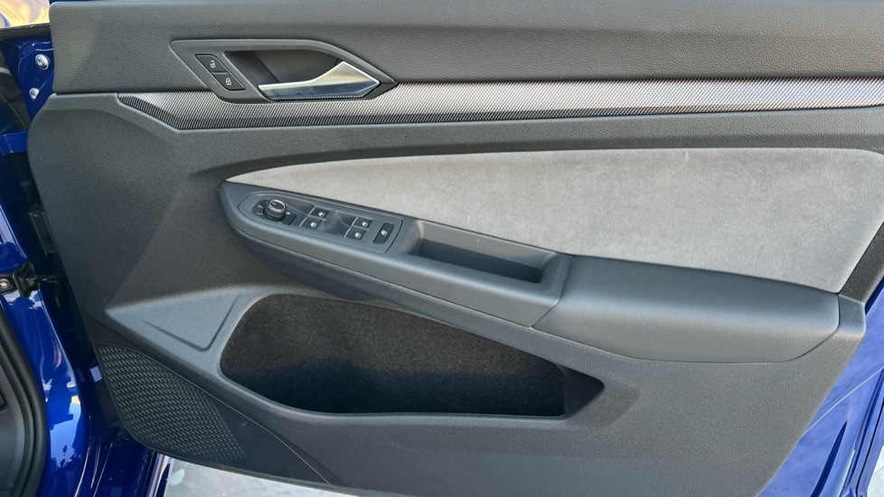 Used Volkswagen Golf 2025 for sale - 77075633: Photo 37