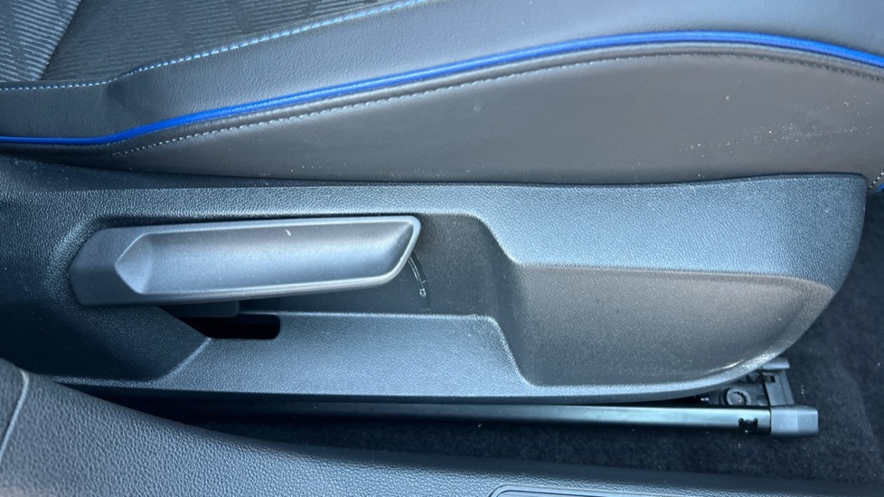 Used Volkswagen Golf 2025 for sale - 77075633: Photo 39