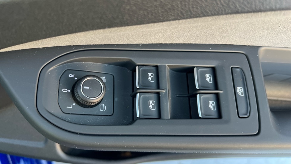 Used Volkswagen Golf 2025 for sale - 77075633: Photo 50