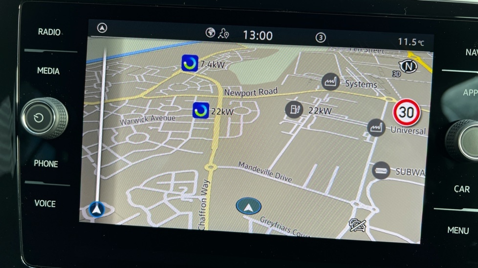 Used Volkswagen T-Roc 2025 for sale - 76870397: Photo 21