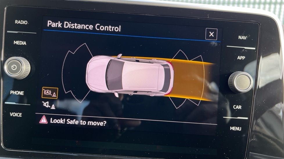 Used Volkswagen T-Roc 2025 for sale - 76870397: Photo 22