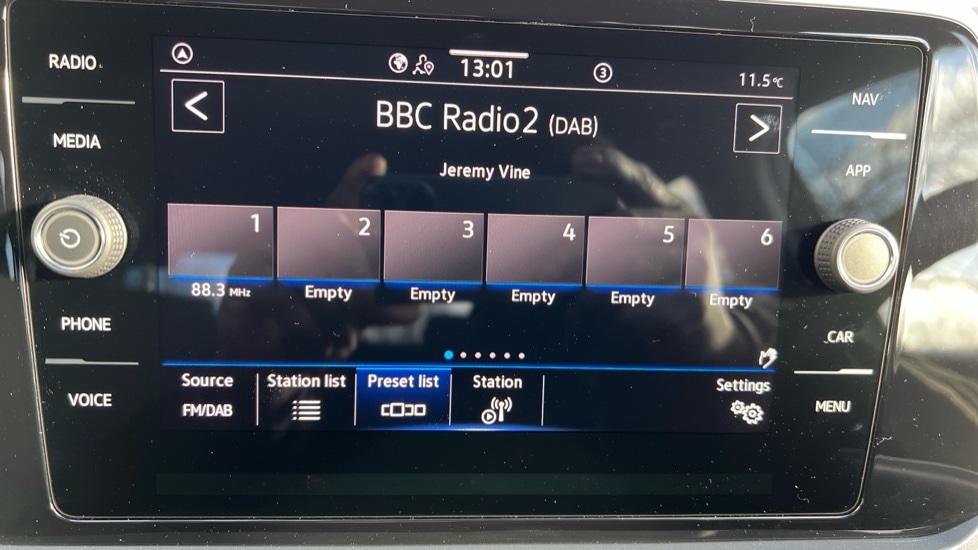 Used Volkswagen T-Roc 2025 for sale - 76870397: Photo 25