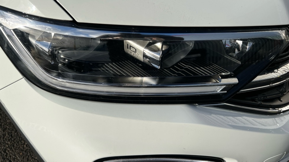 Used Volkswagen T-Roc 2025 for sale - 76870397: Photo 41