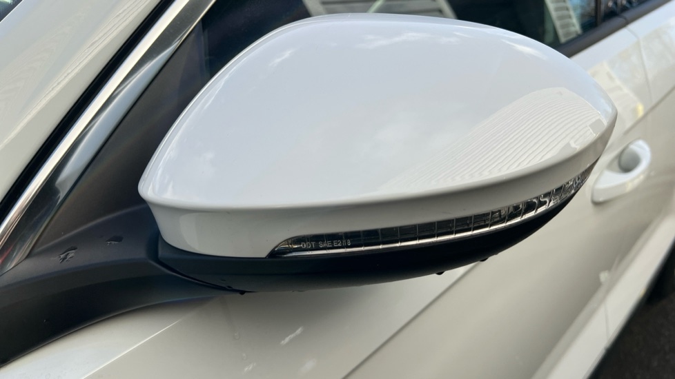 Used Volkswagen T-Roc 2025 for sale - 76870397: Photo 44