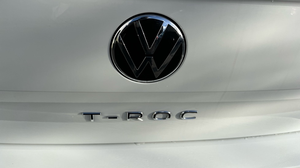 Used Volkswagen T-Roc 2025 for sale - 76870397: Photo 47